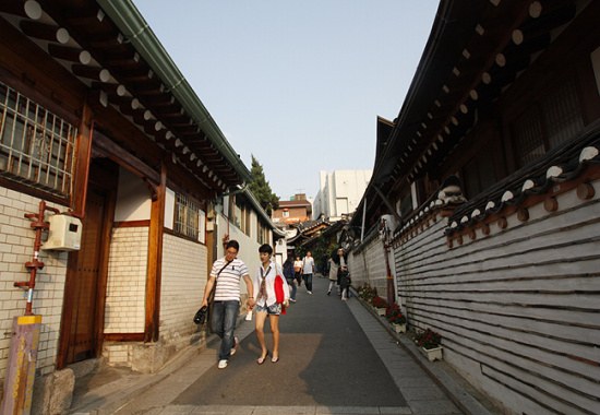 エスコートアガシとデート エスコートアガシとデート