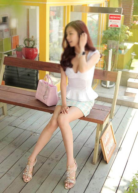 あまり残ってない2016年をかわいい韓国アガシのエスコートを受けながら楽しい韓国旅行を楽しむのはいかがでしょうか?